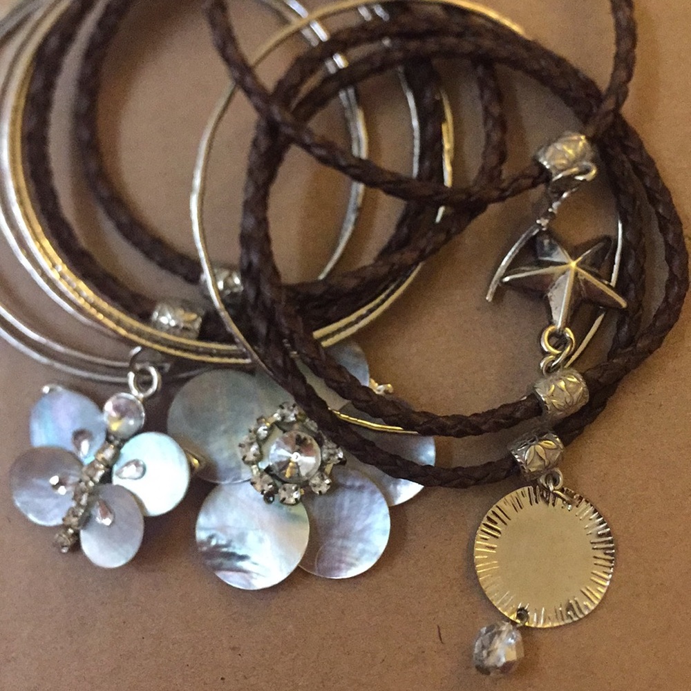 Leather with silver detail bracelet
